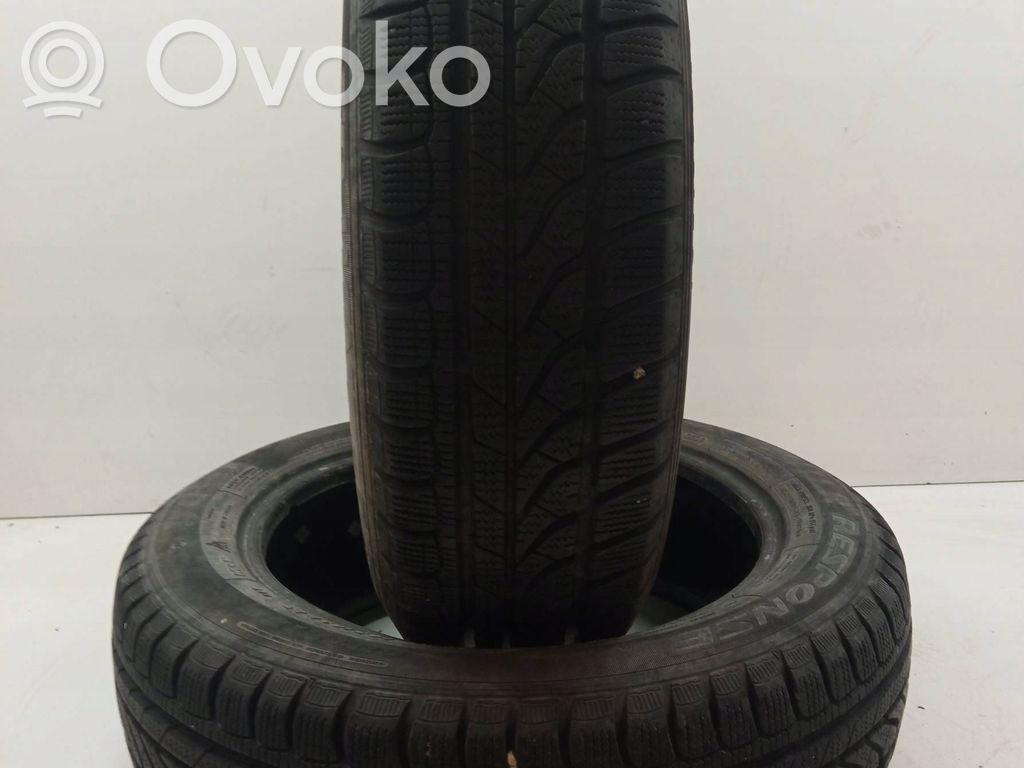 Peugeot 307 R15 žieminė padanga (-os) 