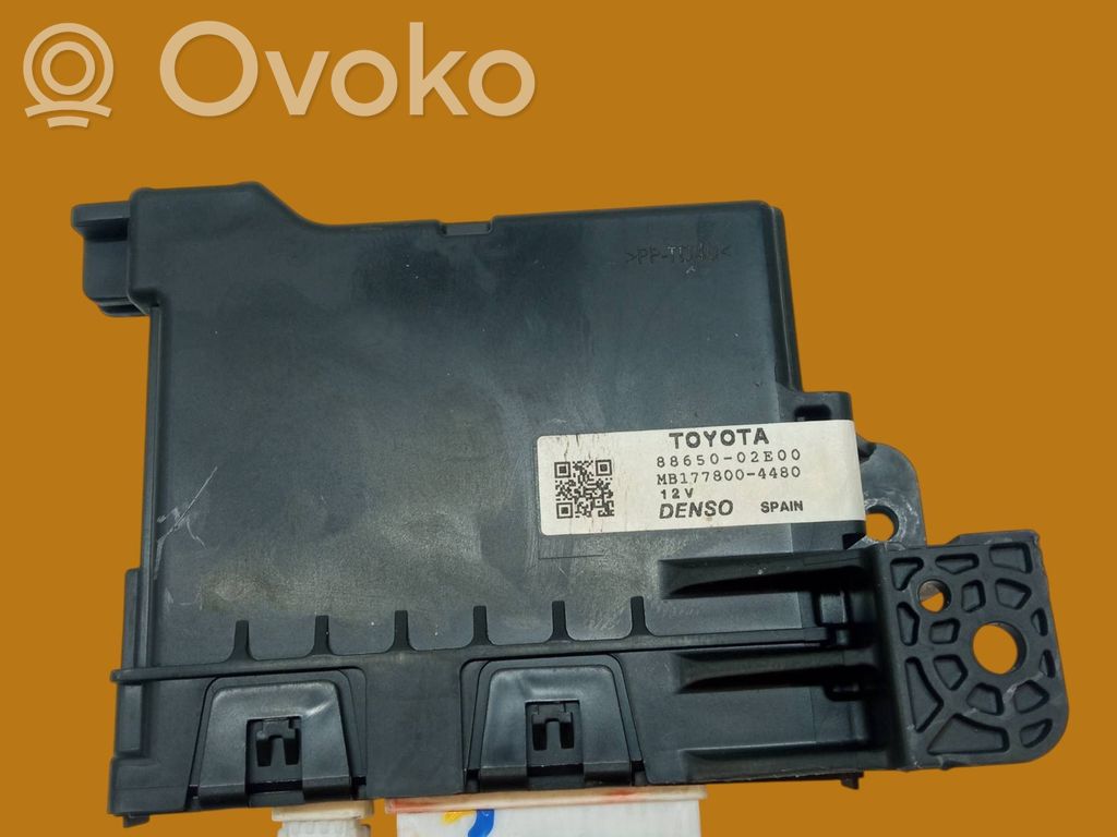 Toyota Auris E180 Autres unités de commande / modules 