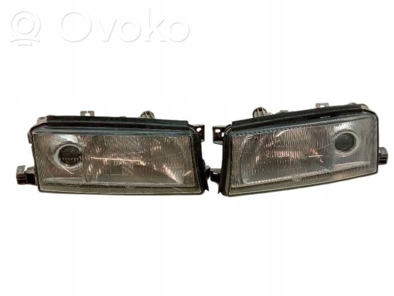 Lampy przednie / Komplet   24608500LI,24608600RE