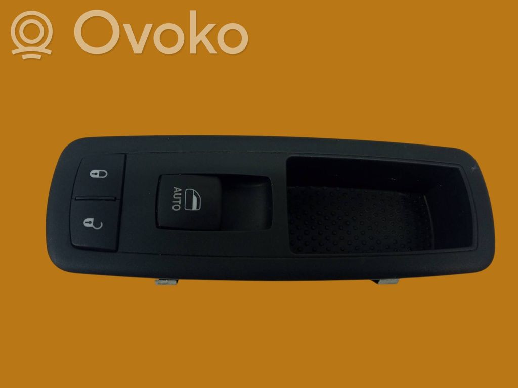 Jeep Cherokee KL Quarter vent window switch 