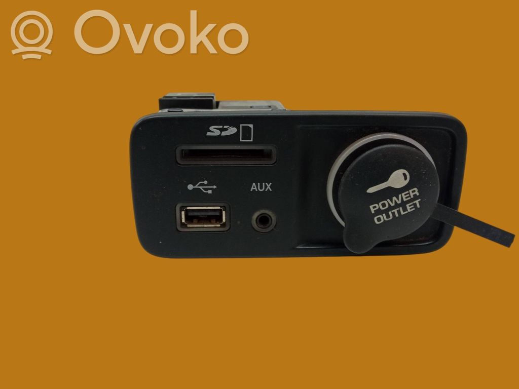 Jeep Cherokee KL Enchufe conector USB 
