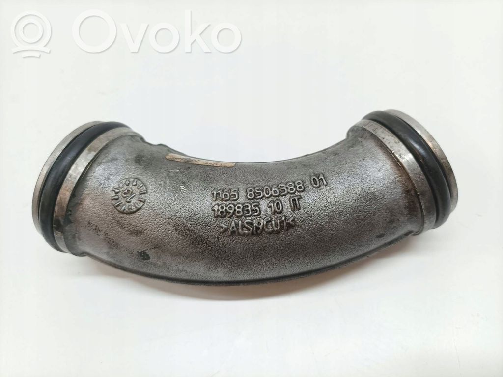 BMW X6 E71 Air intake duct part 