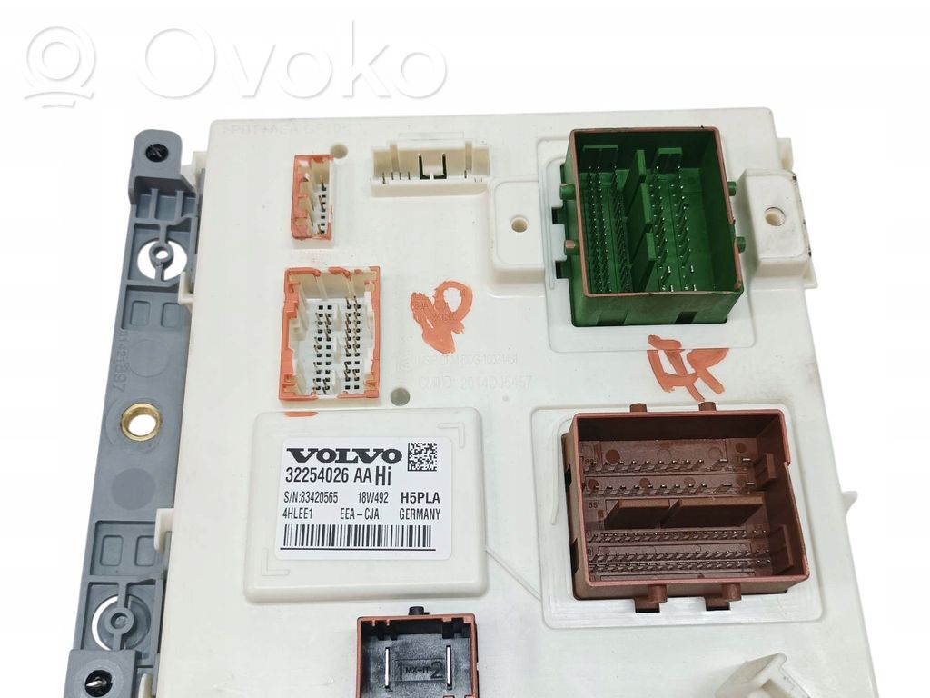 Volvo V60 Central body control module 