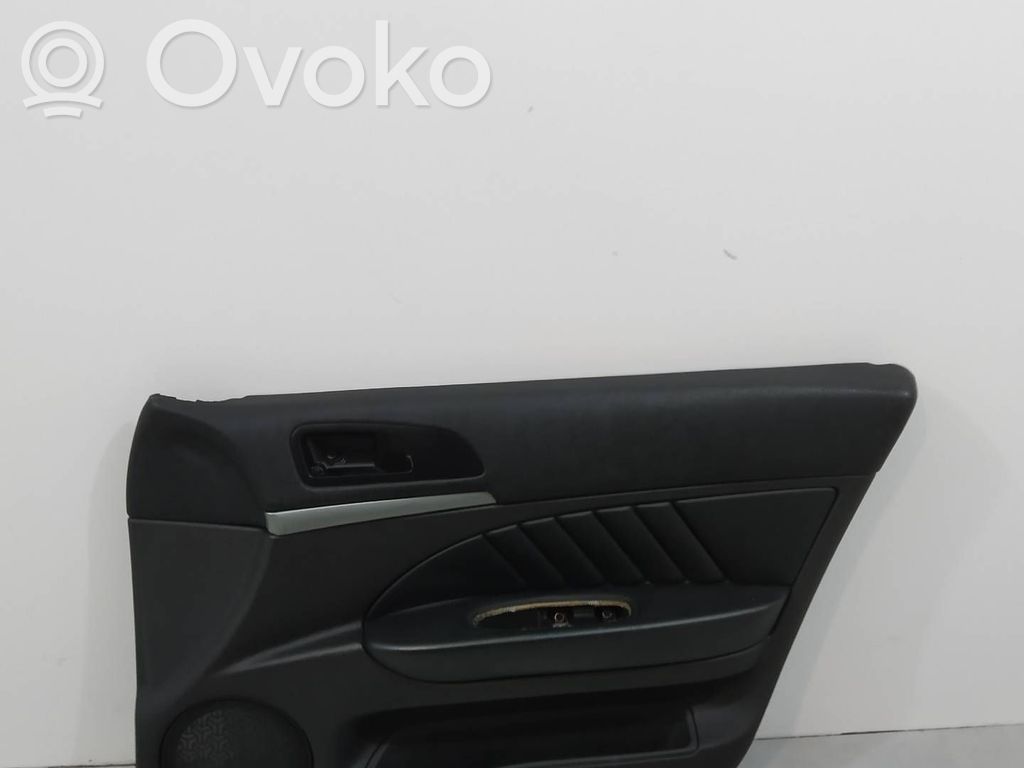 Etuoven verhoilu