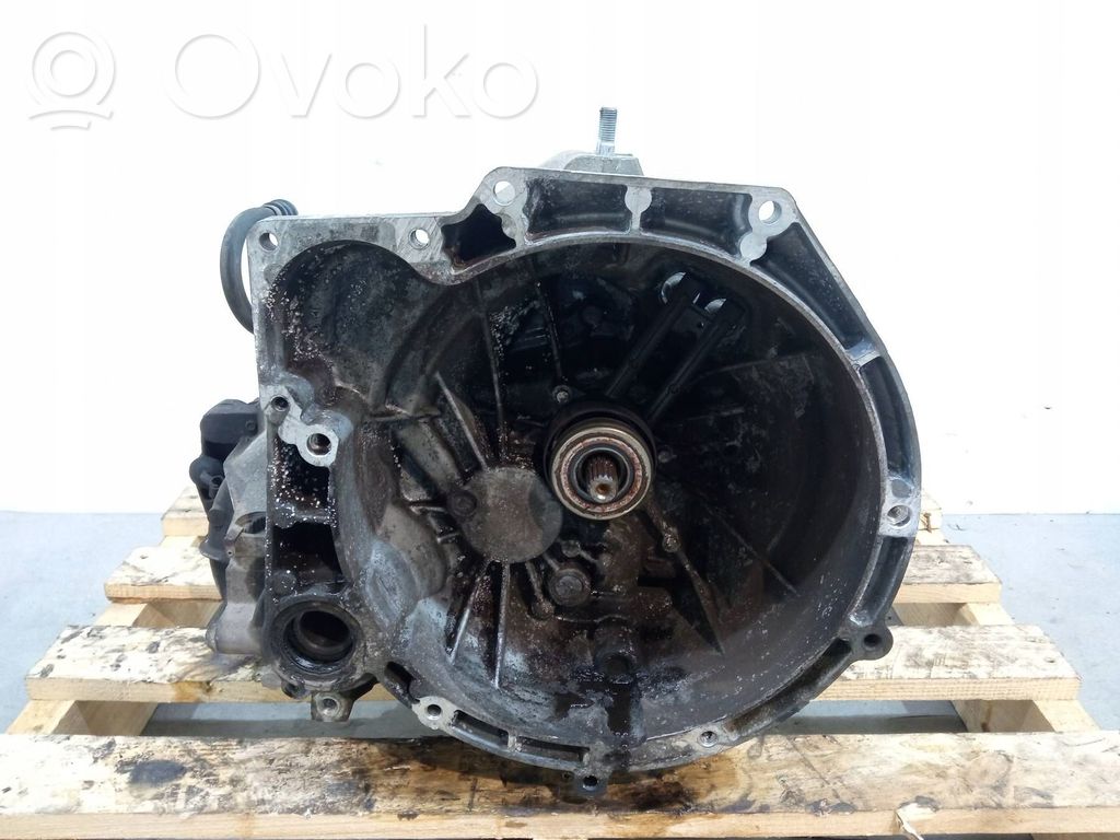 Ford Fiesta Механическая коробка передач, 5 передач 