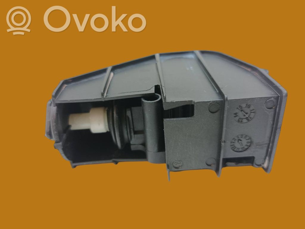 Ford Mondeo MK V Polttoainesäiliön korkin lukko
