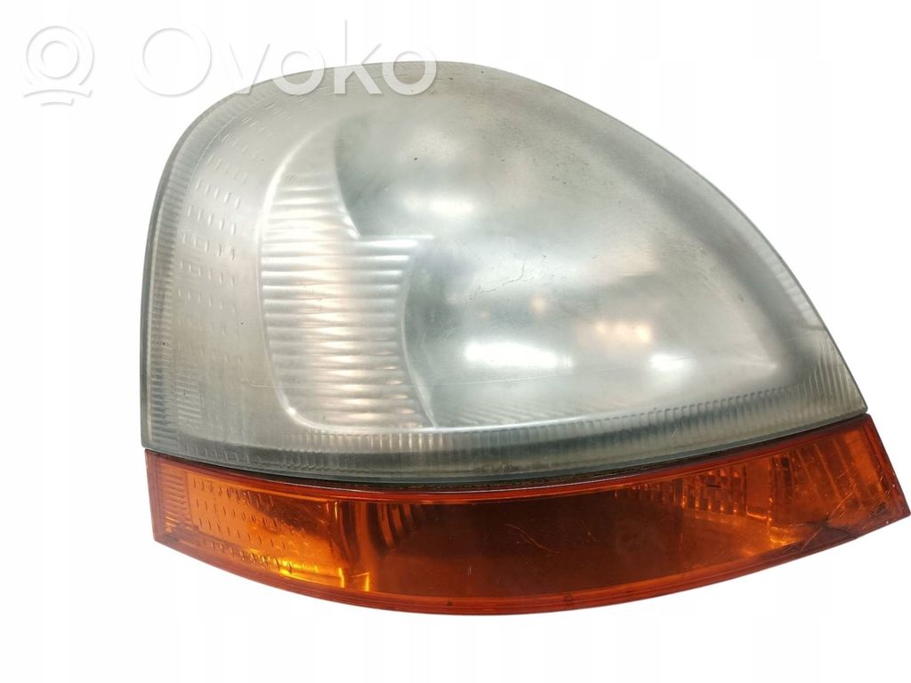 Renault Master II Headlight/headlamp 