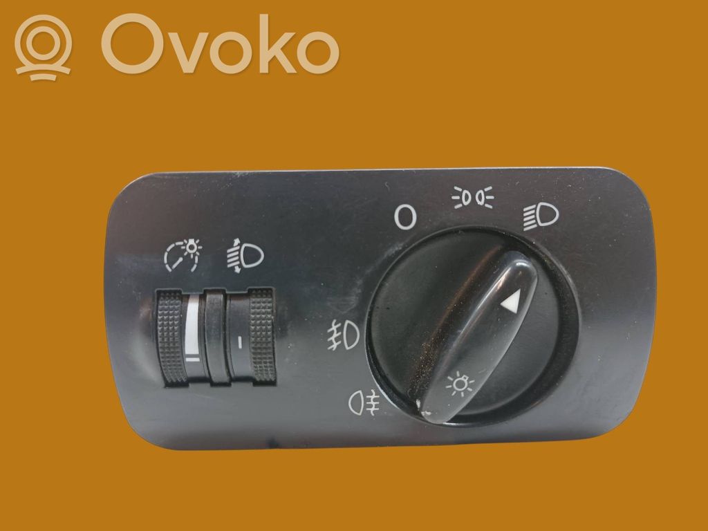 Seat Leon (1M) Light switch 
