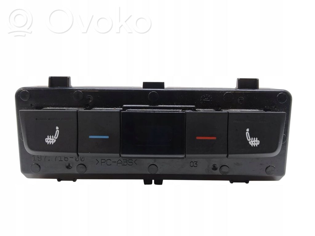 Skoda Superb B8 (3V) Climate control unit