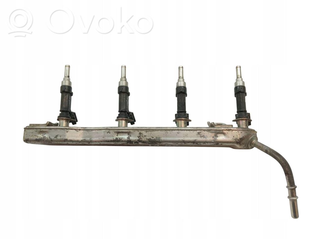 Toyota Yaris Linea principale tubo carburante 