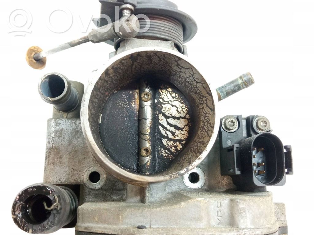 Audi A4 S4 B5 8D Soupape d'étranglement