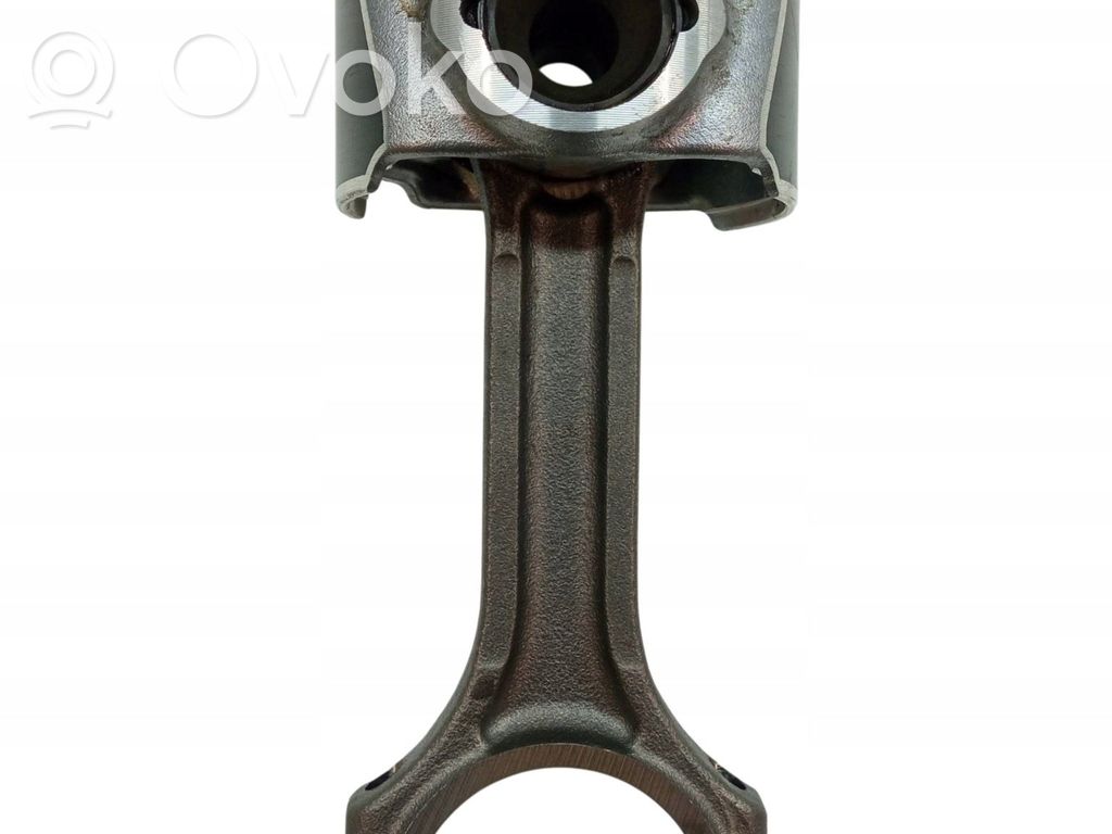 Hyundai i30 Piston avec bielle