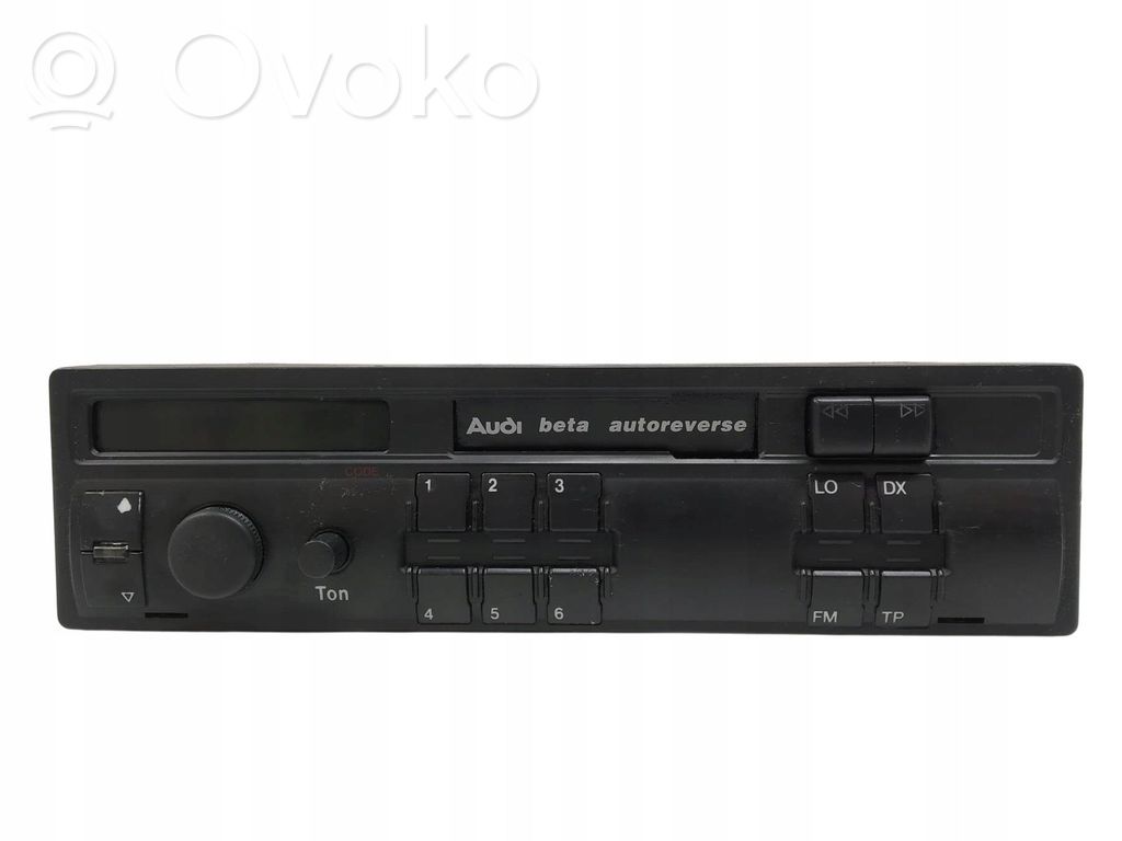 Audi A4 S4 B5 8D Panel / Radioodtwarzacz CD/DVD/GPS 