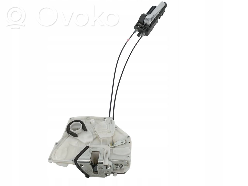 Suzuki SX4 Front door lock 