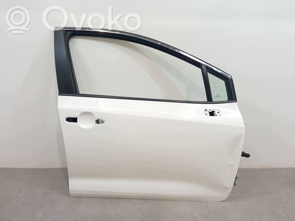 Toyota Corolla E210 E21 Puerta delantera 