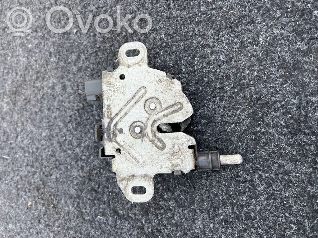 Spyna variklio dangčio   5WS40583ET