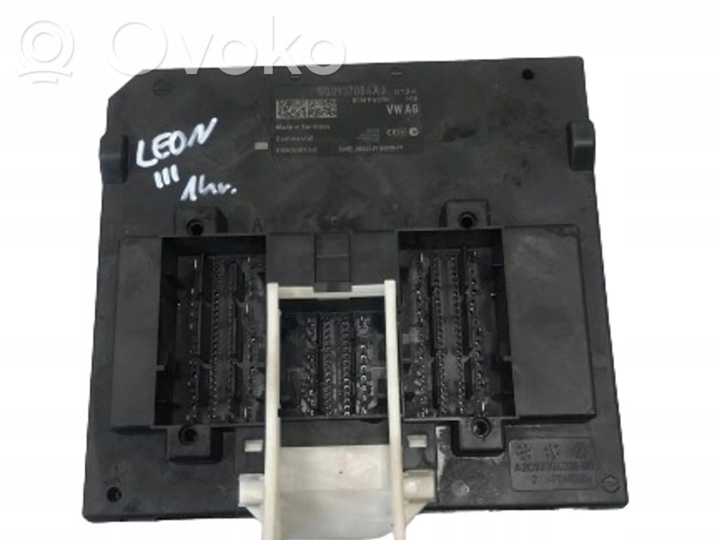 Module confort   5Q0937084AJ