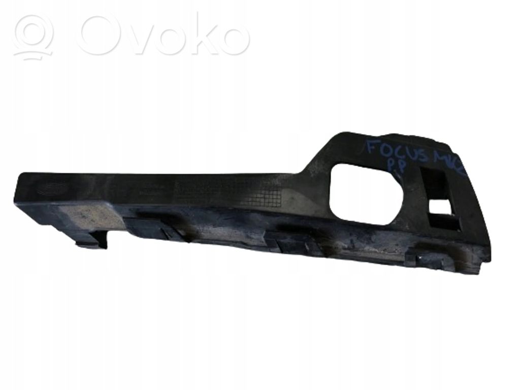 Front bumper mounting bracket   4M5117E856AC