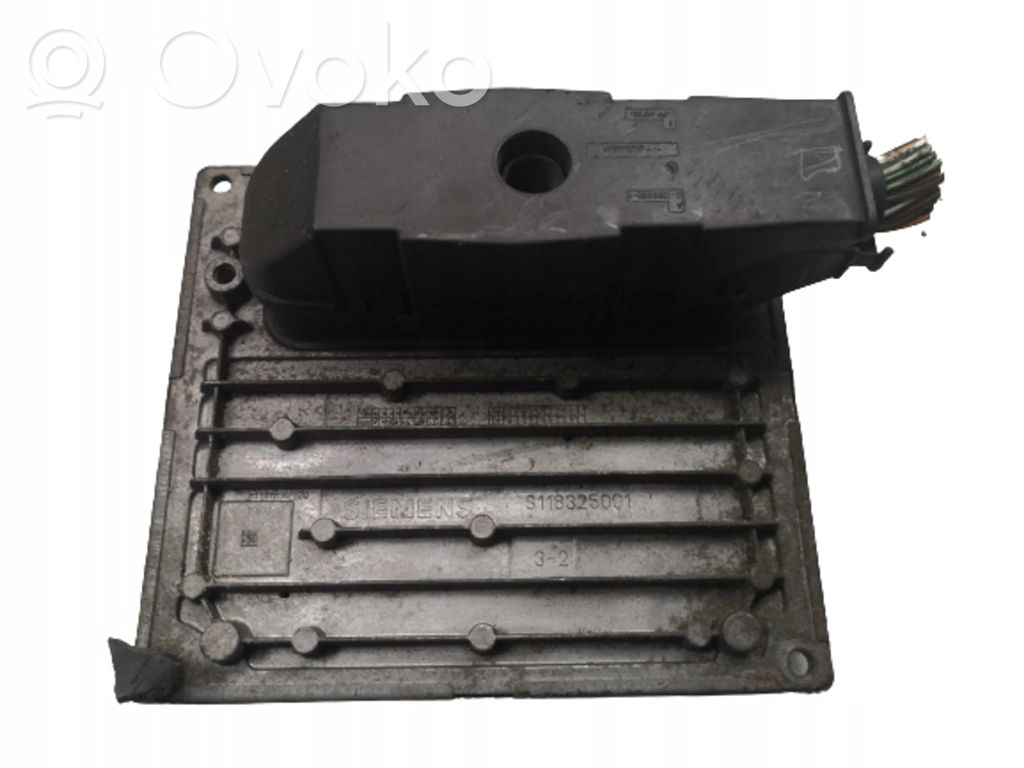 Ford Fiesta Engine control unit/module 