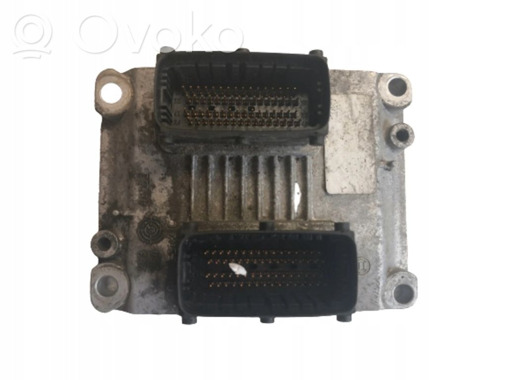 Alfa Romeo 147 Engine control unit/module 
