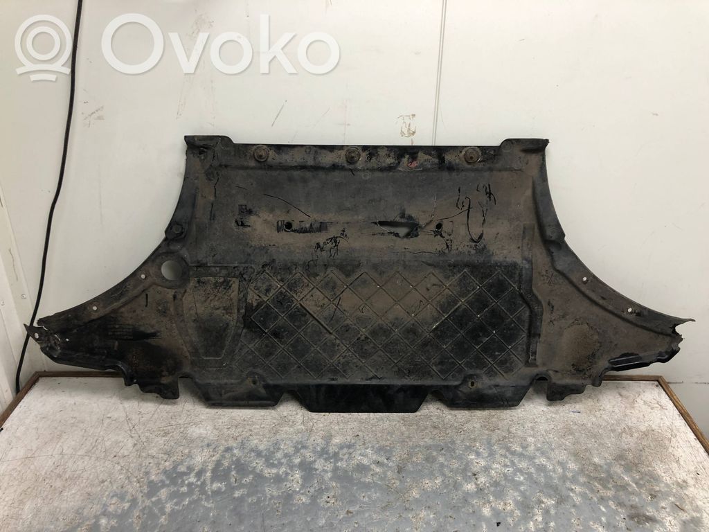Audi A4 S4 B8 8K Variklio dugno apsauga 
