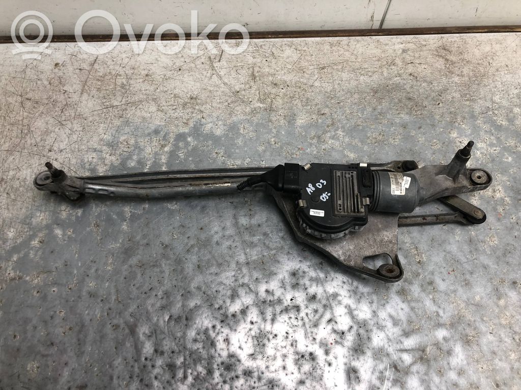 Audi A8 S8 D3 4E Mechanizm i silniczek wycieraczek szyby przedniej / czołowej 