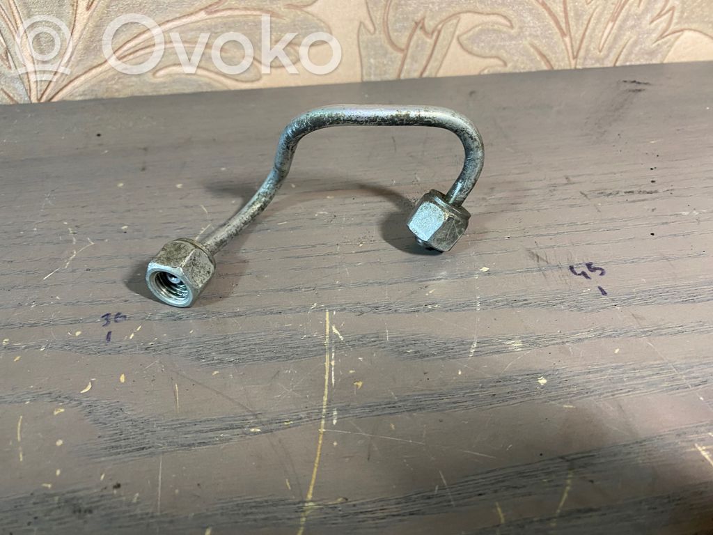 Renault Scenic III -  Grand scenic III Fuel injector supply line/pipe 