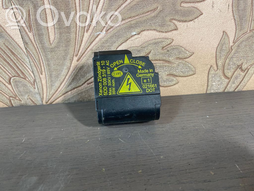 Mercedes-Benz E W211 Headlight ballast module Xenon 