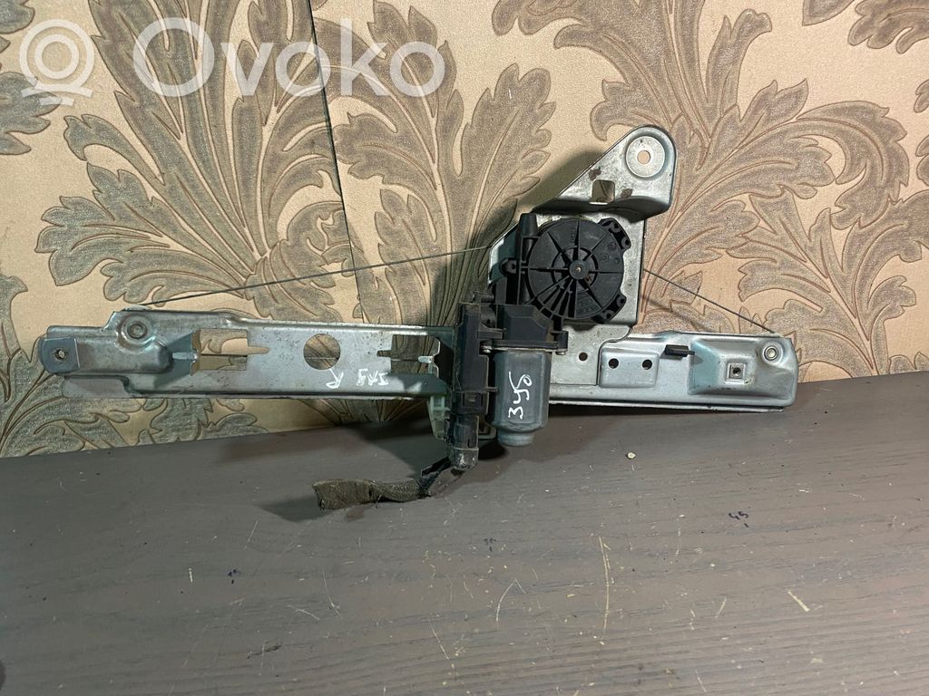 Renault Megane II Elektryczny podnośnik szyby drzwi tylnych 