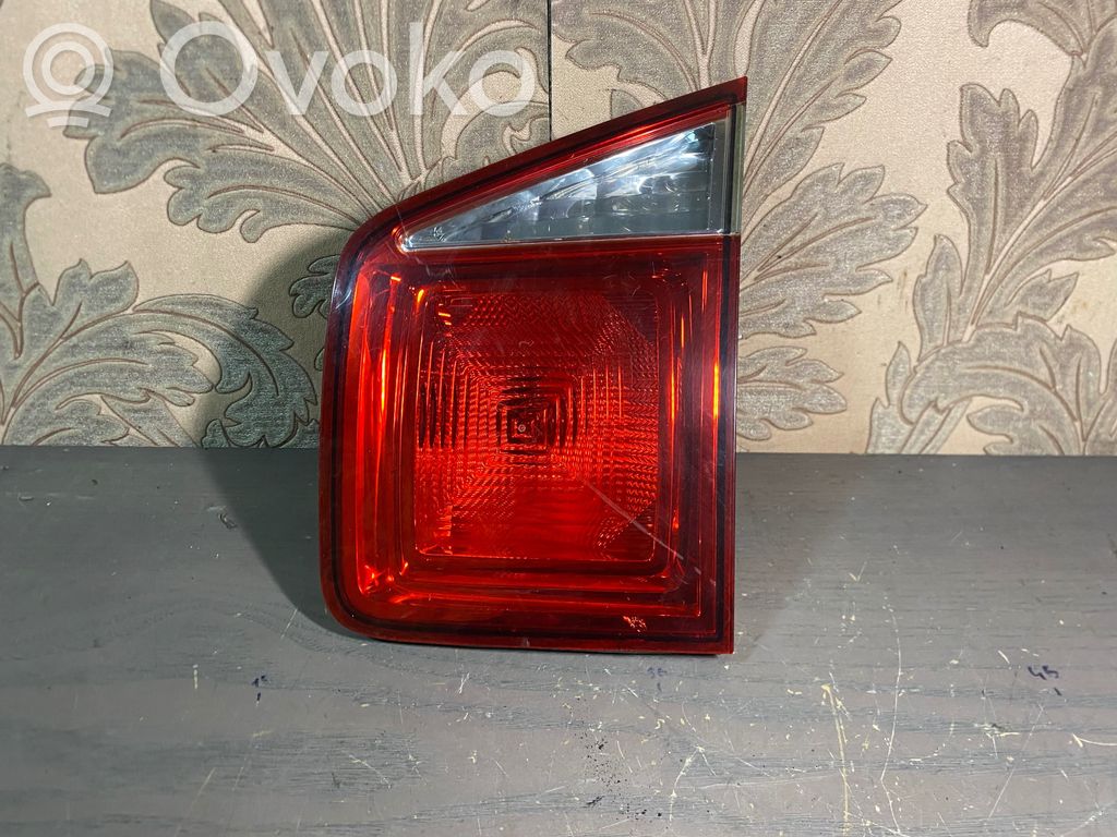 Chevrolet Orlando Takaluukun takavalot 