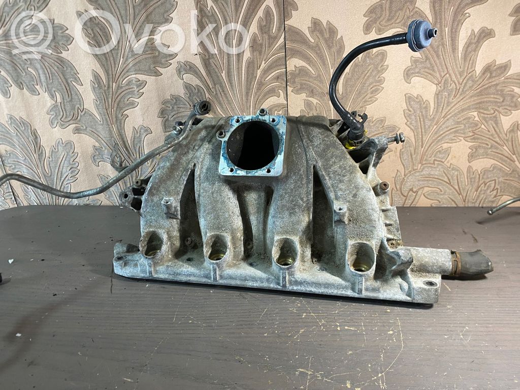 Opel Astra H Intake manifold 