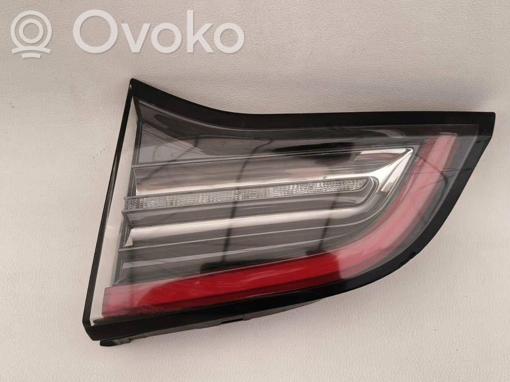 Tesla Model 3 Tailgate rear/tail lights 