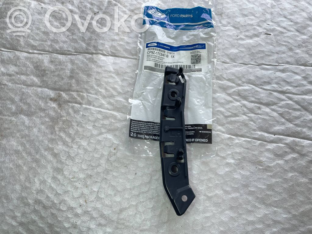 Ford Focus Front bumper mounting bracket 