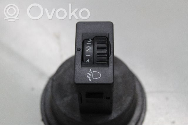 Light switch   96384422XT