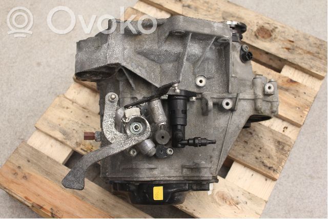 Volkswagen Fox Manualna 5-biegowa skrzynia biegów 