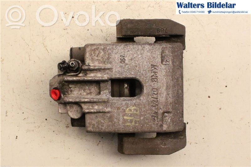Rear brake caliper