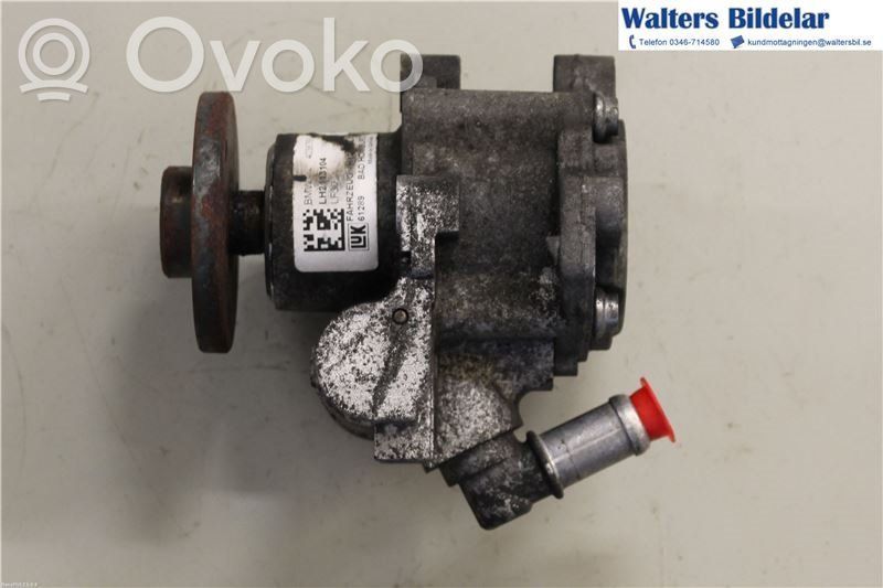 BMW 5 E60 E61 Vairo stiprintuvo siurblys 