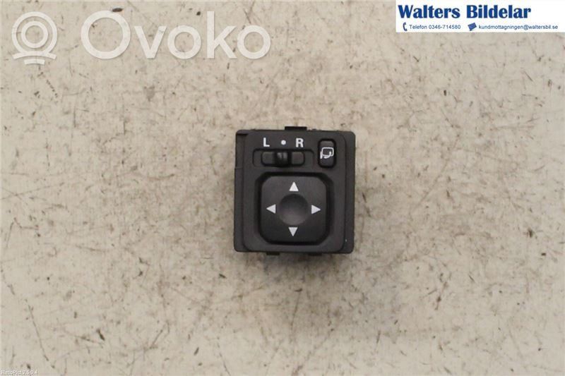 Citroen C4 Aircross Wing mirror switch 
