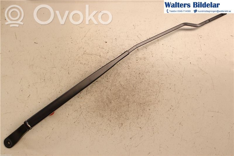 Citroen C3 Front wiper blade arm 