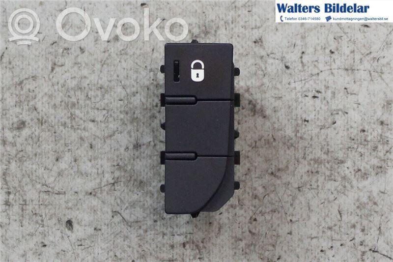 Citroen C5 Central locking switch button 