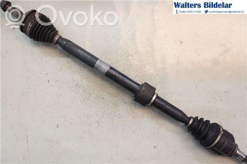 Toyota Auris 150 Priekšējā pusass 