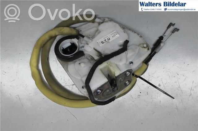 Mazda 2 Takaoven lukko 