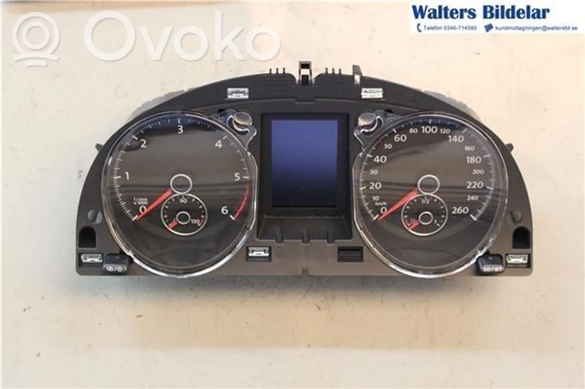 Volkswagen PASSAT B8 Tachimetro (quadro strumenti) 