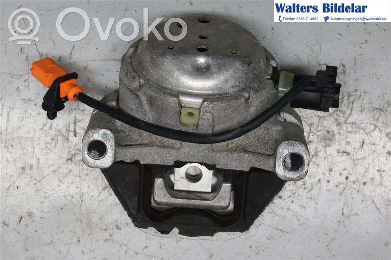 Audi A6 S6 C7 4G Engine mount bracket 