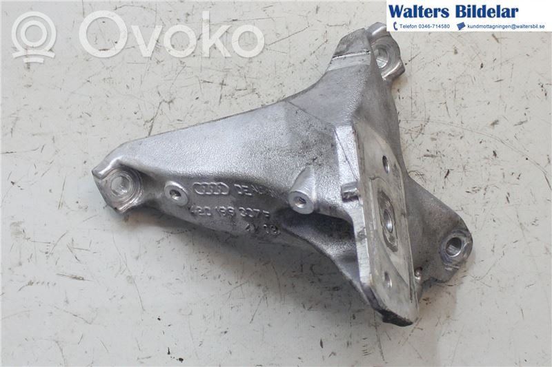 Engine mounting bracket   420199307F,420199307F,420199307F
