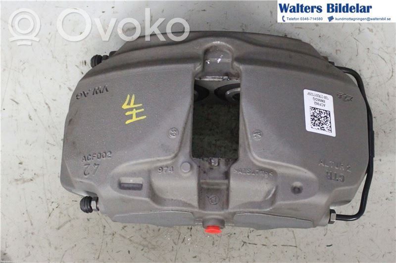 Audi A4 S4 B9 Priekšējais suports 