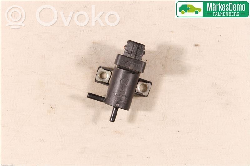 Válvula de vacío   8200762162,8200762162,8200762162