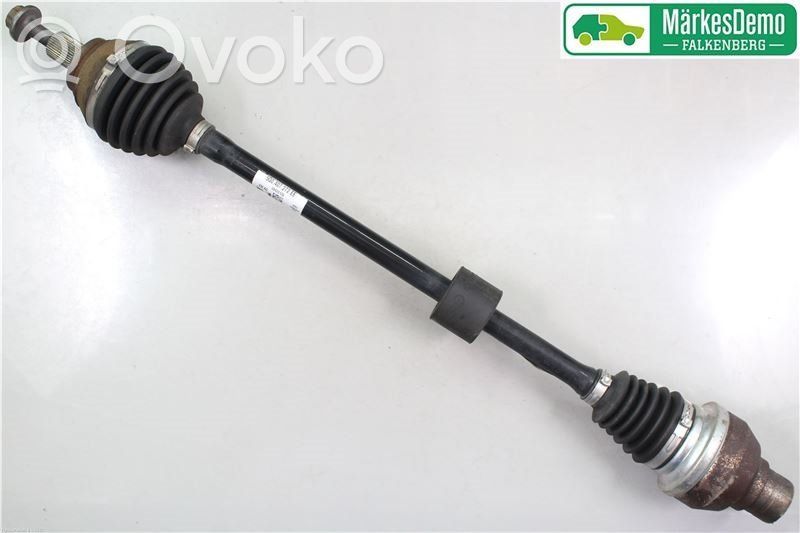 Volkswagen Golf VII Priekšējā pusass 