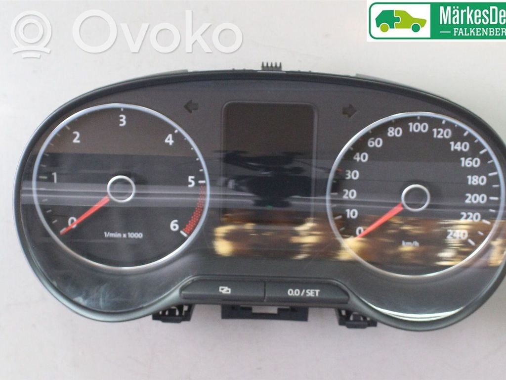 Volkswagen Amarok Tachimetro (quadro strumenti) 