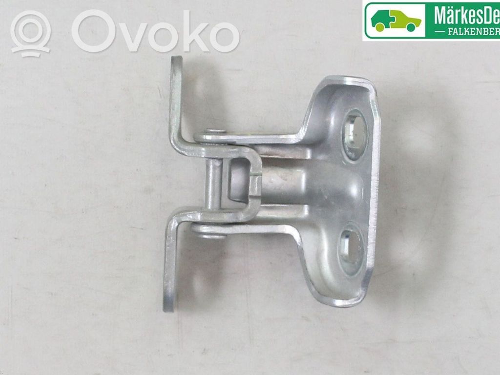 Chevrolet Orlando Rear door upper hinge 